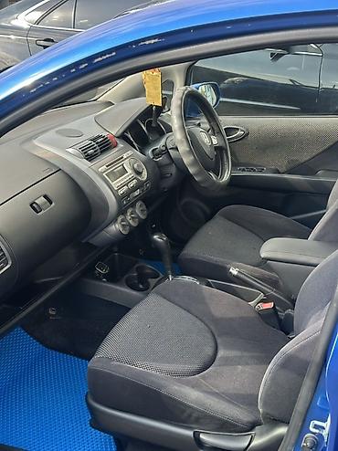 fit shuttle: Honda Fit: 2003 г., 1.5 л, Вариатор, Бензин, Хэтчбэк — 6