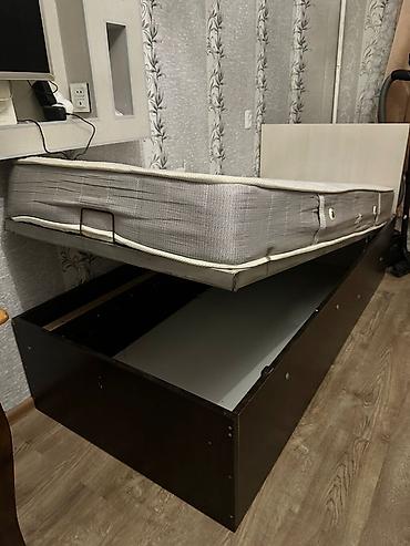 Yüksələn mexanizmlə tək nəfərlik çarpayı və döşək - Ölçü: 90x190 sm