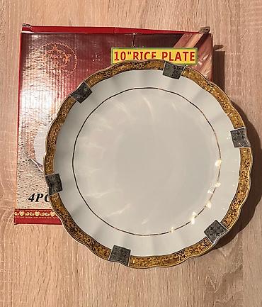 Наборы посуды: Набор фарфоровой посуды Производство:Китай Состояние:Новое Всего в — 5