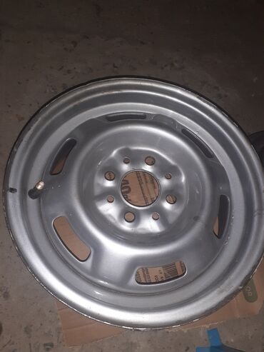 13 disk teker: Disk VAZ (LADA) R 13, 4 Boltlu