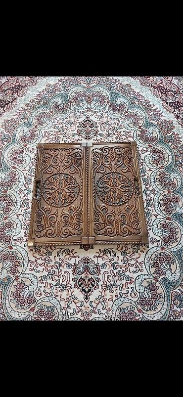 Nərdlər: Ağacdan oyma nərd taxtası.Hediyyelik əl işi olan qoz ağacından — 9