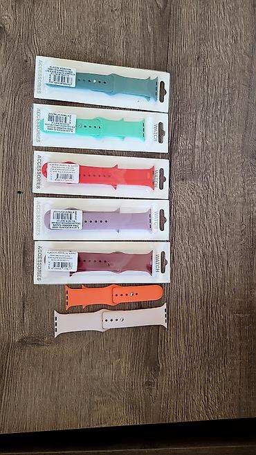 Aksesuarlar: Məhsul: Silikon ağıllı saat kəmərləri (Watch band) Xüsusiyyətlər: - — 3