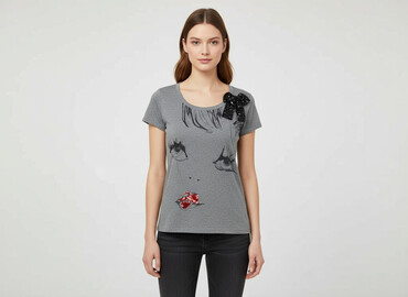 butterfly t shirty: Trafaluc, Футболка жіноча, розмір S