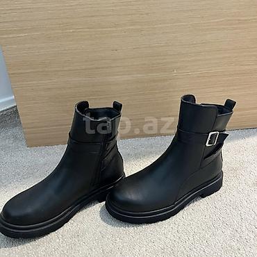 uzun bot: Qadınlar üçün qara qısa çəkmə Geyinilməyib təzədir Razmer düz olmadığı — 1