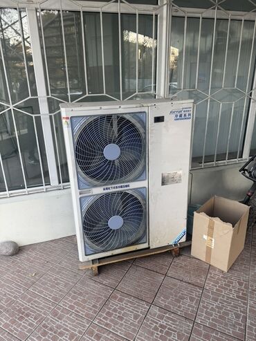 ремонт промышленного оборудования: Промышленная холодильная система для камеры хранения Состав: -