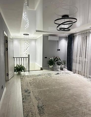 Продажа коттеджей и домов: Просторный двухэтажный дом с участком и современным интерьером - Два — 11