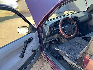 Volkswagen: Volkswagen Passat: 1989 г., 1.8 л, Бензин, Седан — 6