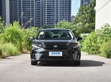 Toyota: Toyota Camry: 2025 г., 2 л, Вариатор, Гибрид, Седан at lalafo.kg — 2 Toyota: Toyota Camry: 2025 г., 2 л, Вариатор, Гибрид, Седан — 2