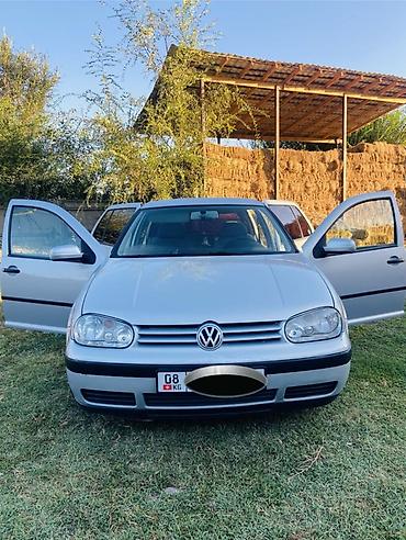 капот б4: Volkswagen Golf: 2000 г., Хэтчбэк — 2