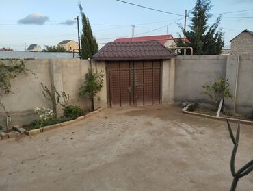 Bağ evlərinin satışı: Bakı, Zirə qəs., 100 kv. m, 3 otaqlı, Hovuzsuz, İnternet, Telefon, Qaz — 3