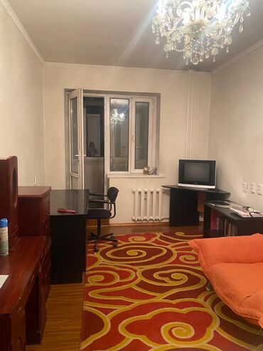 Продажа квартир: 1 комната, 33 м², Индивидуалка, 3 этаж, Косметический ремонт