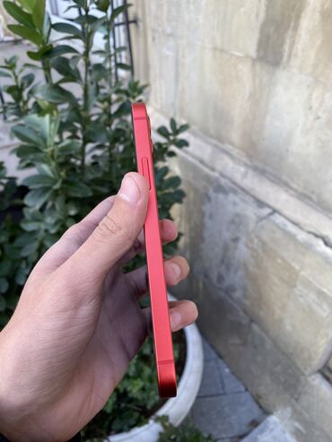 Apple iPhone: IPhone 12, 128 GB, Qırmızı, Face ID, Simsiz şarj, Sənədlərlə — 2