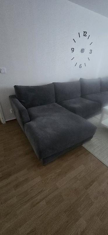 Ugaone garniture: - Oblik: prostrani ugaoni trosed u obliku slova U, sa ležajnim — 1