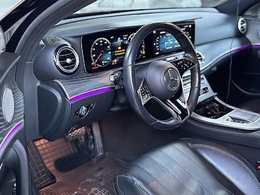 Mercedes-Benz: Mercedes-Benz E-Class: 2020 г., Бензин, Седан — 10