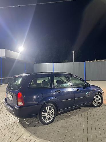 пассаж: Ford Focus: 2005 г., 2 л, Механика, Бензин, Универсал — 4