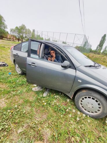 тайота виш 2005: Nissan Primera: 2003 г., 1.8 л, Механика, Бензин, Хэтчбэк