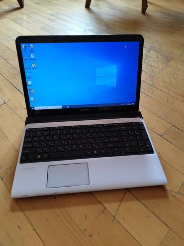 Kompüter ehtiyyat hissələri: İşlənmiş Sony, 15.4 ", Intel Core i3, 2 TB, Ünvandan götürmə