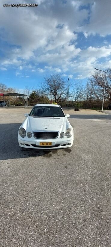 Used Cars: Mercedes-Benz E 220: 2.2 l | 2003 year Limousine
