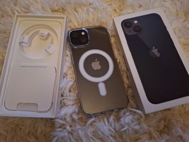Apple iPhone: IPhone 13, 128 GB, Midnight, Zəmanət, Barmaq izi, Face ID