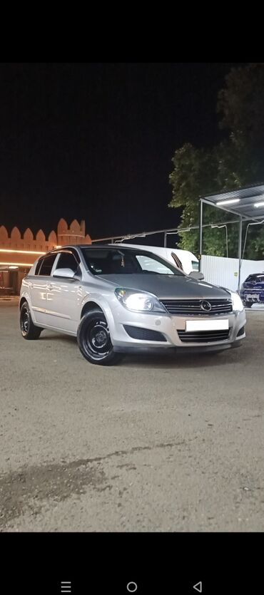 Аккумуляторы: Opel Astra: 1.4 л | 2007 г. 198639 км Седан