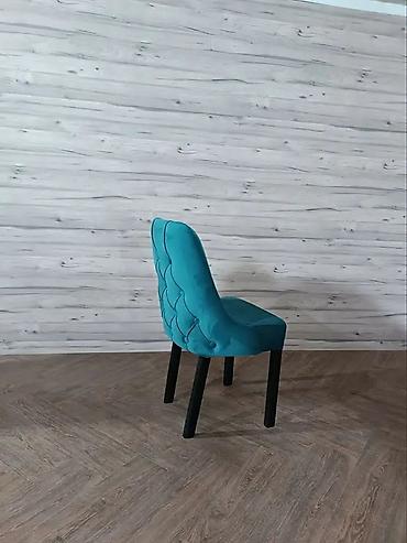 Stolice: Tapacirane stolice za trpezariju – elegantan dizajn i udobno sedenje — 12