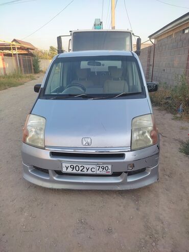 срочная продажа авто по низким ценам: Honda Mobilio: 2002 г., 1.5 л, Вариатор, Бензин, Минивэн