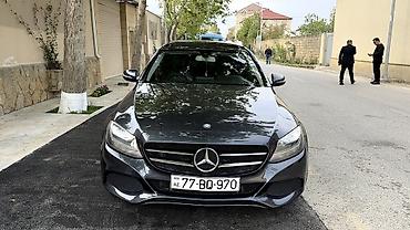 04 satışı: Mercedes-Benz C 180: 2 l | Sedan — 3