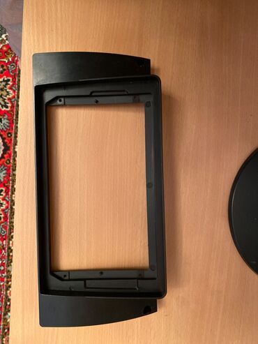 Digər aksesuarlar: Salam bmw e39 monitor çərçivəsi qırığı çata falan yoxdu normaldı
