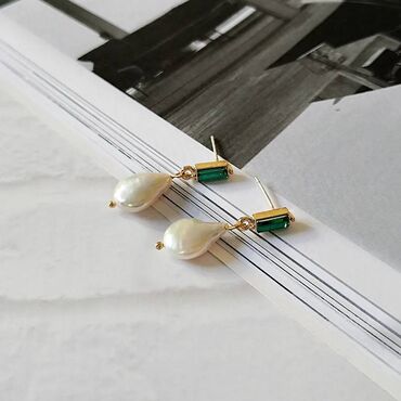 серьги с позолотой: Женские серьги - гвоздики GHIDBK в стиле барокко, с пресноводным