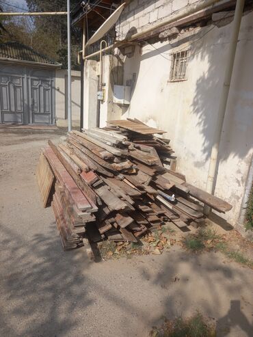 Palletlər, paddonlar: Taxta materialları – qarışıq ölçülü lövhələr və şalbanlar 3kubdan