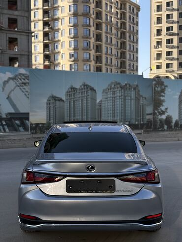 Lexus: Lexus ES: 2023 г., 2.5 л, Вариатор, Гибрид, Седан — 8