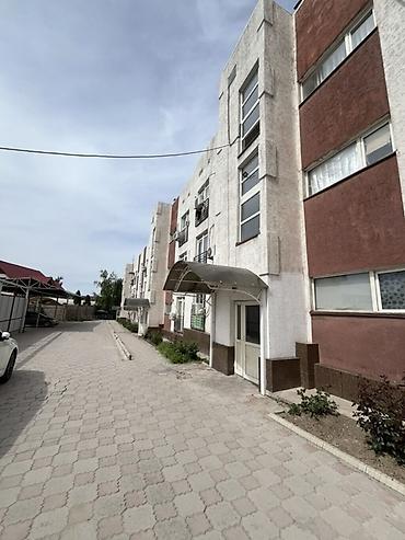 квартира баха: 1 комната, 30 м², ул. Баха Индивидуалка, 1 этаж, Косметический ремонт — 1