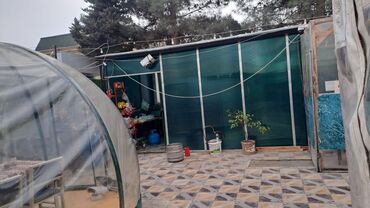 Digər restoran, kafe avadanlığı: Diqetle oxuyun abyek satılmır eşyalar satılır 8 eded kabnet 50 eded — 4