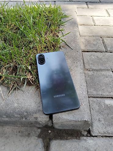 nokia e 6: Samsung Galaxy A07, 128 GB, rəng - Bej, Sənədlərlə — 1