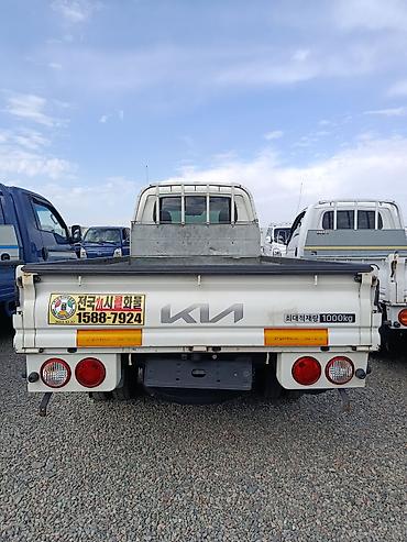 кобит: Kia Bongo III (обновлённый логотип), бортовой малотоннажный грузовик — 6