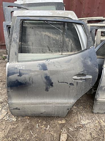 Задняя левая дверь аклас 168 кузов Лонг at lalafo.kg Задняя левая дверь аклас 168 кузов Лонг
