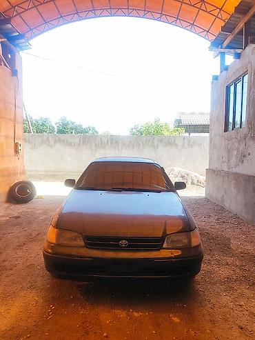 Продажа авто: Toyota Carina E: 1995 г., Механика, Бензин, Седан — 2
