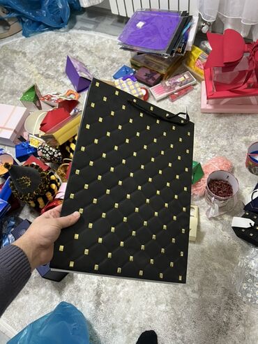 Hədiyyə bağlamaları: Hədiyyə paketi, Yeni, Ödənişli çatdırılma — 4