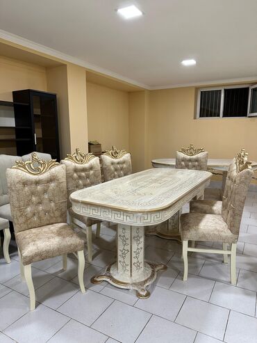 Divanlar: Qonaq otağı üçün, Yeni, Açılmayan, Oval masa, 6 stul