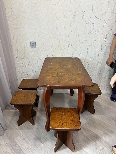 Mebel: Mətbəx üçün, İşlənmiş, Açılmayan, Dördbucaq masa, 4 stul — 1