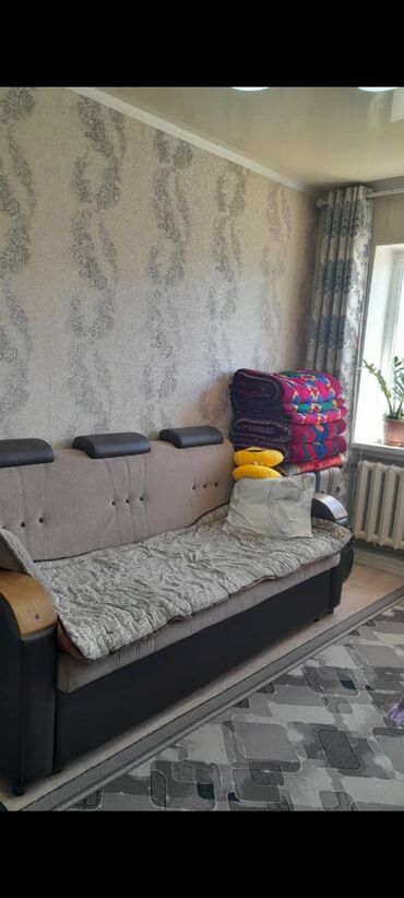 1 комнатная квартира 6 мкр: 1 комната, 17 м², 3 этаж, Косметический ремонт