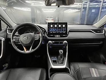 Toyota: Toyota : 2022 г., 2 л, Автомат, Бензин, Внедорожник — 6