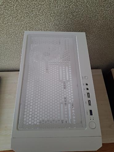 ноутбук купить в баку: Xigmatek Elite One Arctic keysi.İçində 4 ədəd işıqlı fanı var.Heç bir — 4