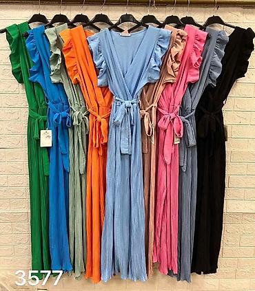 Kombinezoni: 04. Najlepši plisirani kombinezoni 🫶 
2.400 dinara A — 10