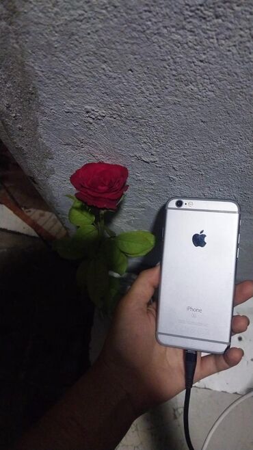 iphone 6s plus satilir: IPhone 6s, Gümüşü