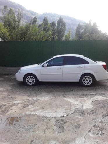 машины за 350000: Chevrolet Lacetti: 2007 г., 1.6 л, Механика, Бензин, Седан