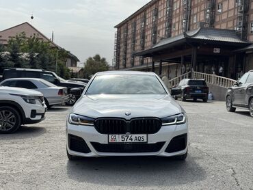 10 лет в одних руках: BMW 5 series: 2020 г., 2 л, Автомат, Электромобиль, Седан
