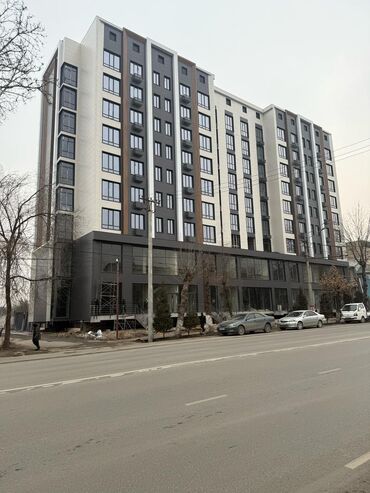салон арендага: Сдается коммерческое помещение 58 м2, в цокольном этаже, в центре г