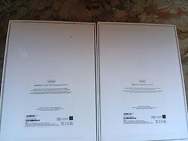 Apple iPad: Boş qutular — 2