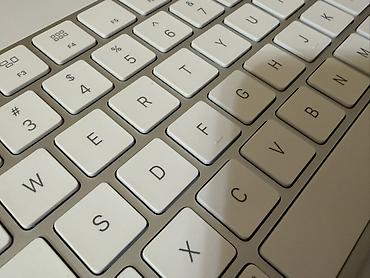 Apple Magic Keyboard (Klaviatura) Yeni kimidir, problemsizdir, 1-2 lalafo.az -da Apple Magic Keyboard (Klaviatura) Yeni kimidir, problemsizdir, 1-2